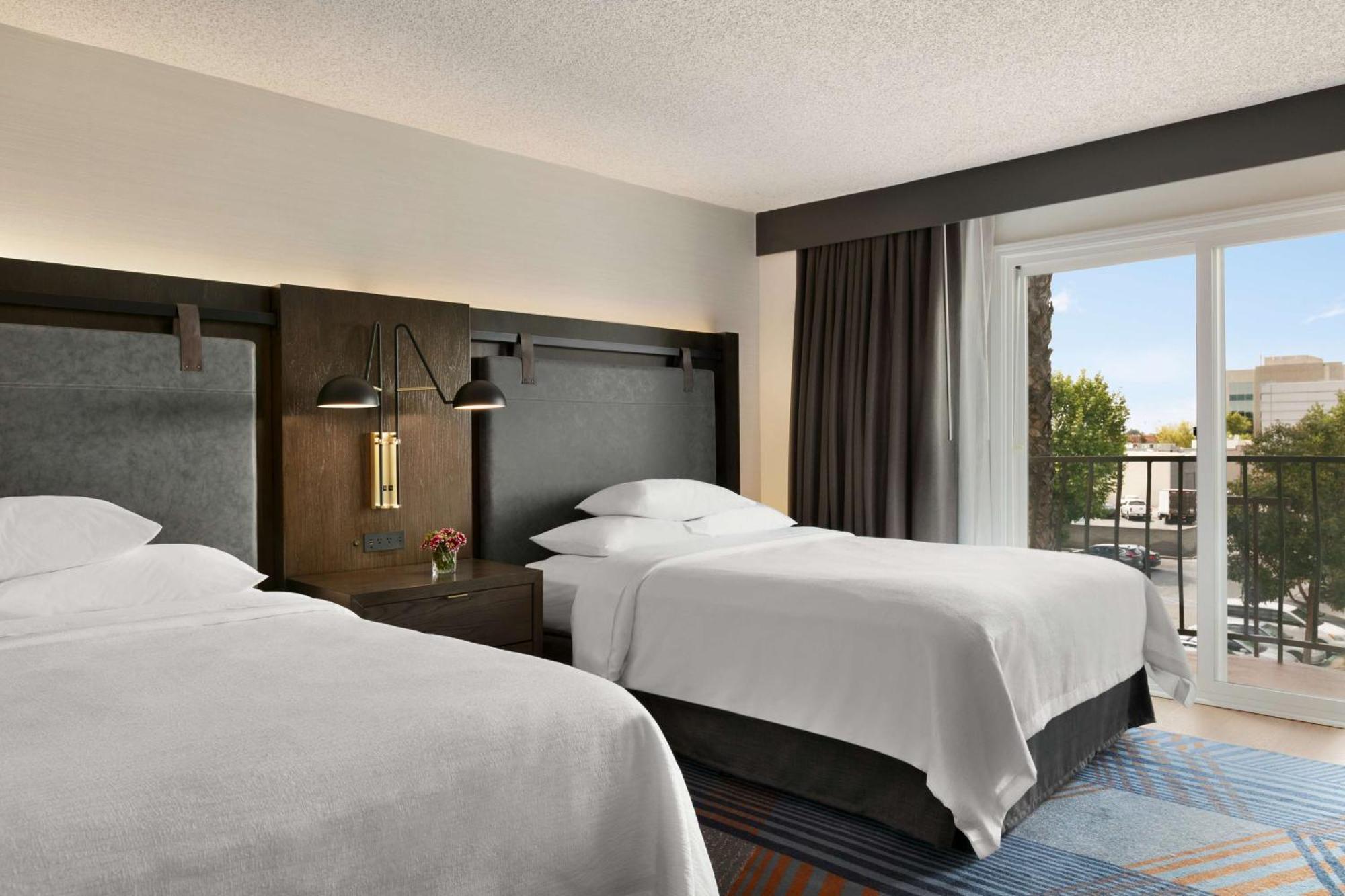 Embassy Suites By Hilton Los Angeles Downey Zewnętrze zdjęcie