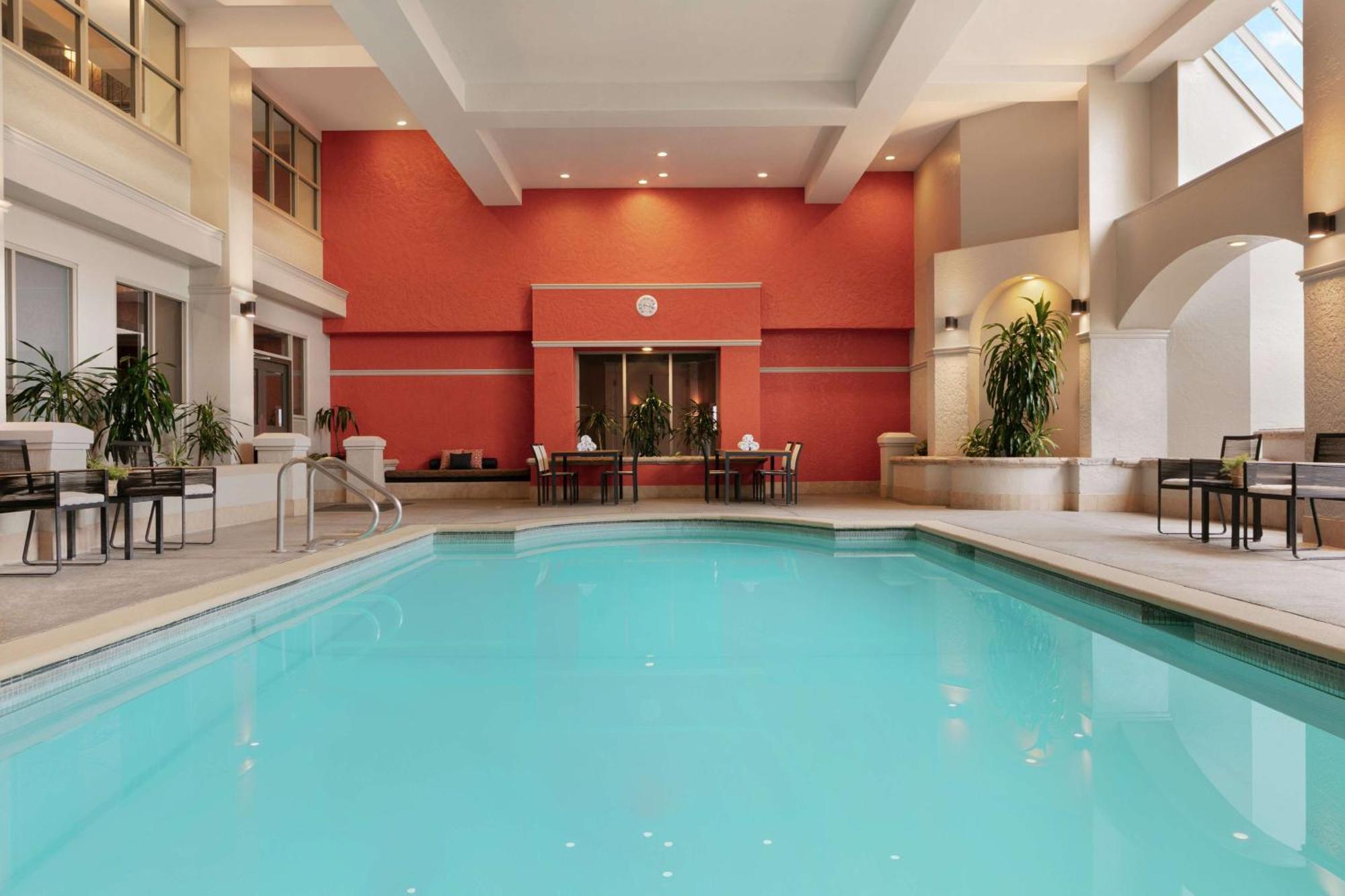 Embassy Suites By Hilton Los Angeles Downey Zewnętrze zdjęcie